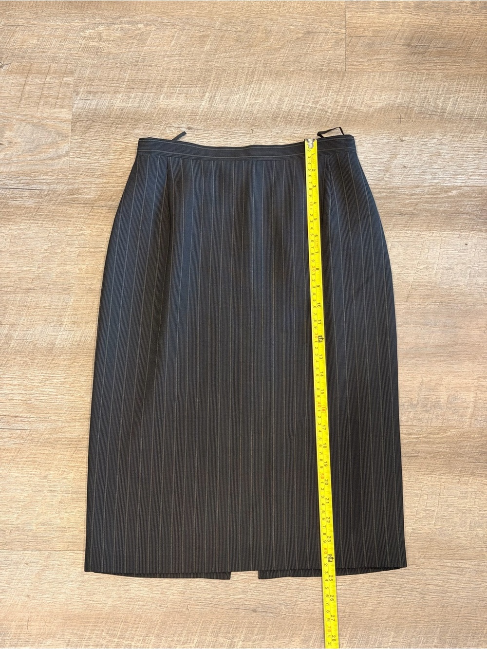 Vintage Genny Italian Pinstripe Mini Skirt – Wool Silk Blend – Y2K Office Siren - Picture 7 of 8